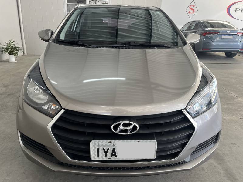 HYUNDAI - HB20 - 2017/2018 - Prata - R$ 56.900,00