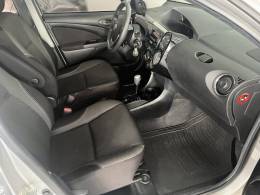 TOYOTA - ETIOS - 2017/2018 - Prata - Sob Consulta