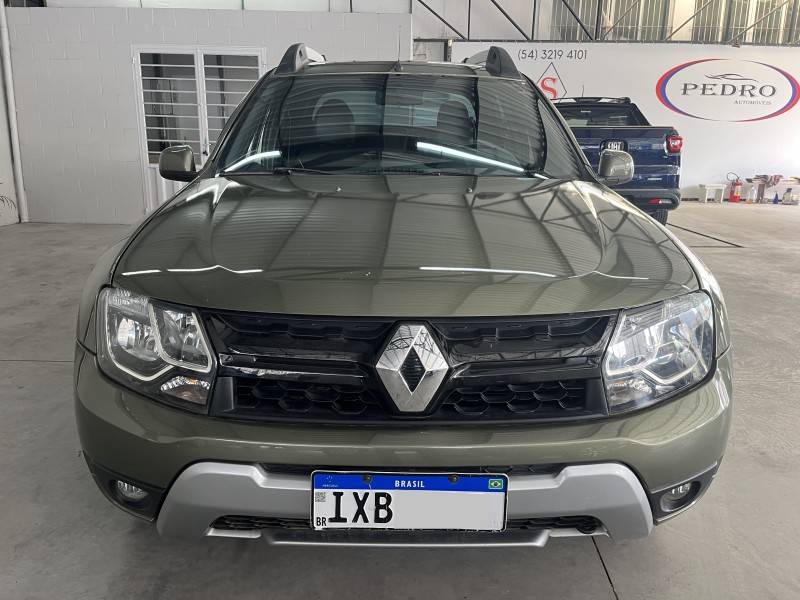 RENAULT - DUSTER OROCH - 2015/2016 - Verde - Sob Consulta