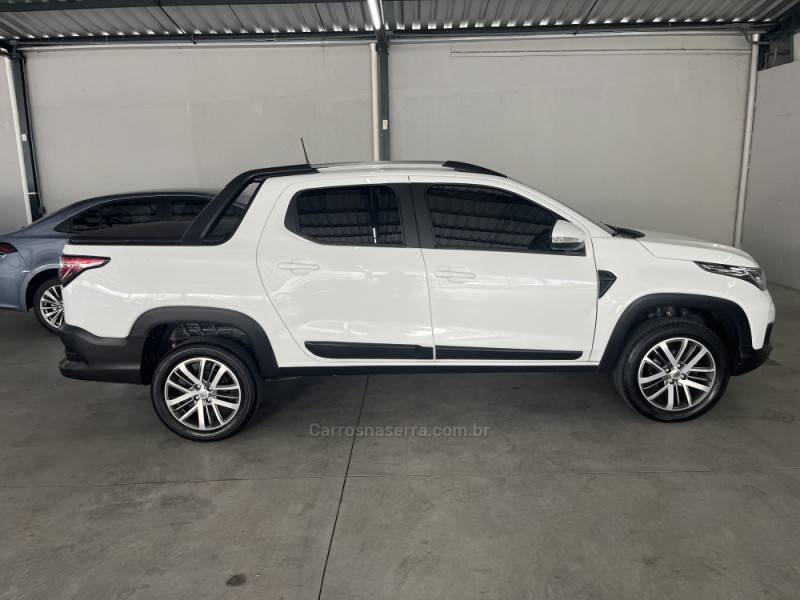 FIAT - STRADA - 2022/2023 - Branca - Sob Consulta