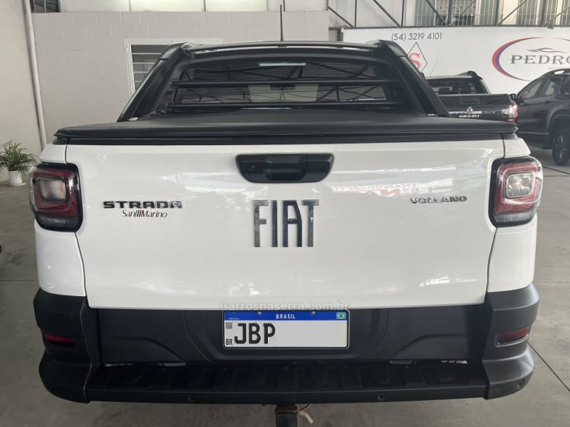 FIAT - STRADA - 2022/2023 - Branca - Sob Consulta