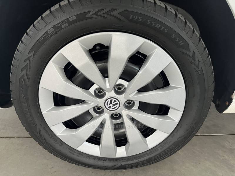 VOLKSWAGEN - FOX - 2012/2013 - Branca - Sob Consulta