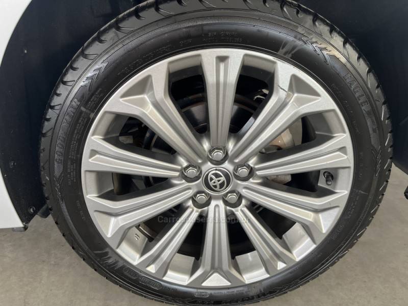 TOYOTA - COROLLA - 2019/2020 - Prata - Sob Consulta