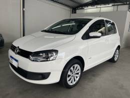 VOLKSWAGEN - FOX - 2012/2013 - Branca - Sob Consulta
