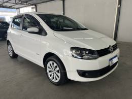 VOLKSWAGEN - FOX - 2012/2013 - Branca - Sob Consulta