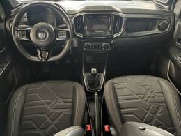 FIAT - STRADA - 2022/2023 - Branca - Sob Consulta