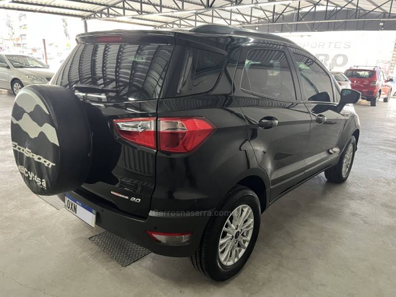 FORD - ECOSPORT - 2014/2015 - Preta - R$ 54.900,00