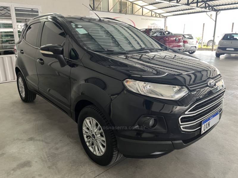 FORD - ECOSPORT - 2014/2015 - Preta - R$ 54.900,00