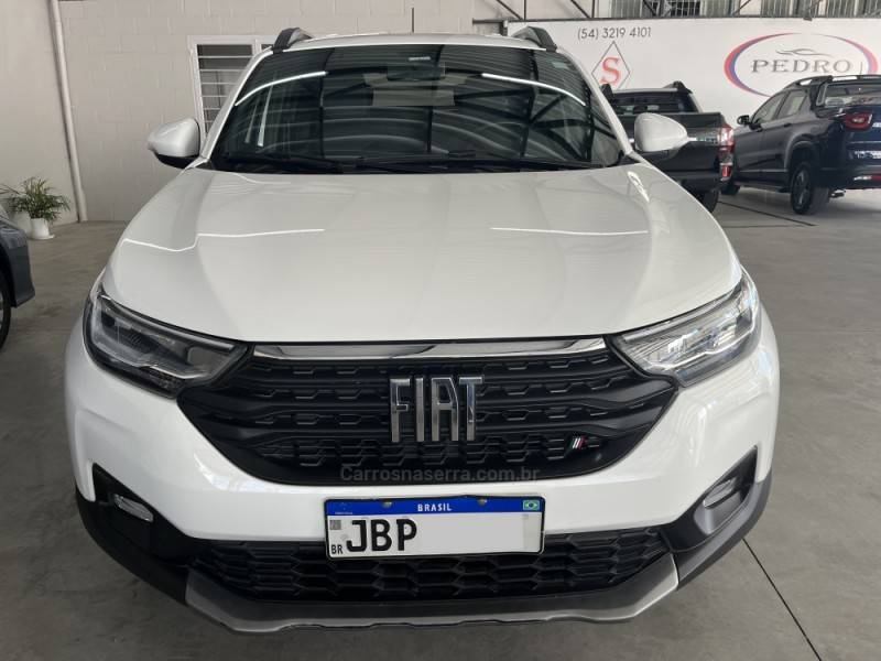 FIAT - STRADA - 2022/2023 - Branca - Sob Consulta