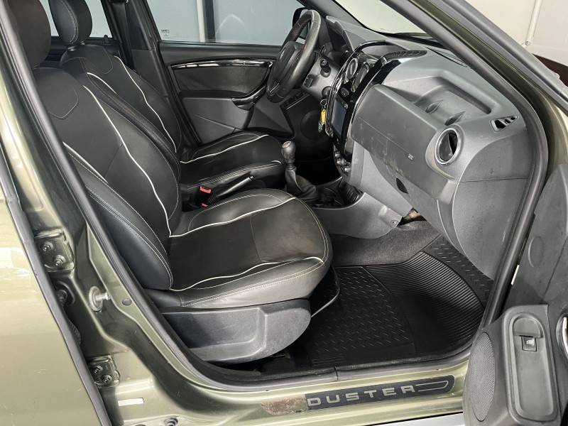 RENAULT - DUSTER OROCH - 2015/2016 - Verde - Sob Consulta
