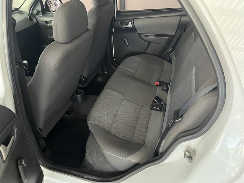 CHEVROLET - CELTA - 2012/2013 - Branca - Sob Consulta