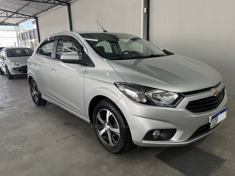 CHEVROLET - ONIX - 2019/2019 - Prata - Sob Consulta