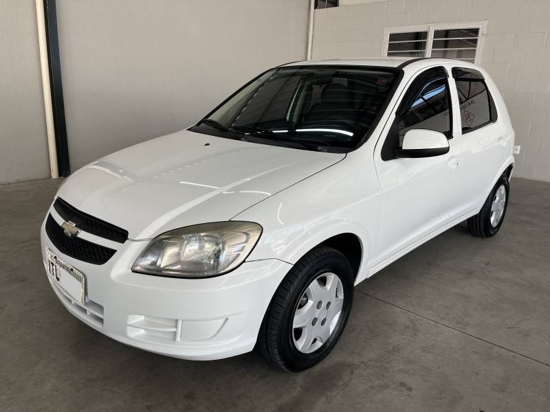 CHEVROLET - CELTA - 2012/2013 - Branca - Sob Consulta