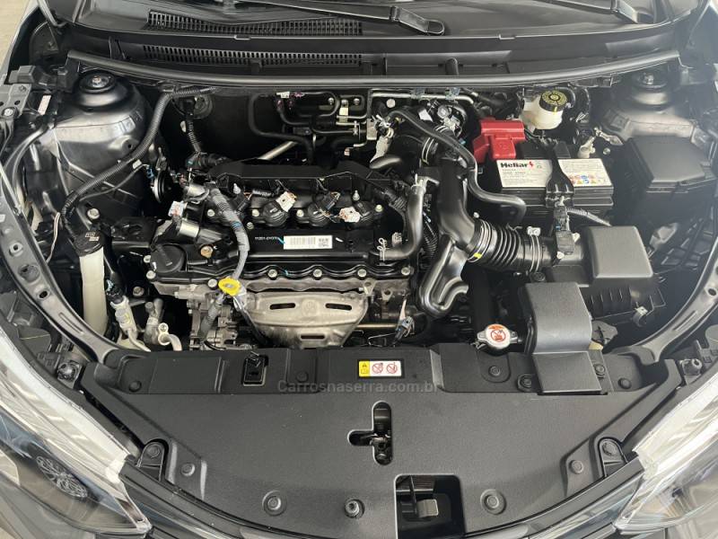 TOYOTA - YARIS - 2023/2024 - Cinza - Sob Consulta