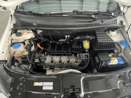 VOLKSWAGEN - FOX - 2012/2013 - Branca - Sob Consulta