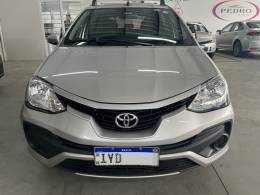 TOYOTA - ETIOS - 2017/2018 - Prata - Sob Consulta