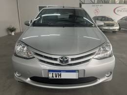 TOYOTA - ETIOS - 2014/2014 - Prata - Sob Consulta