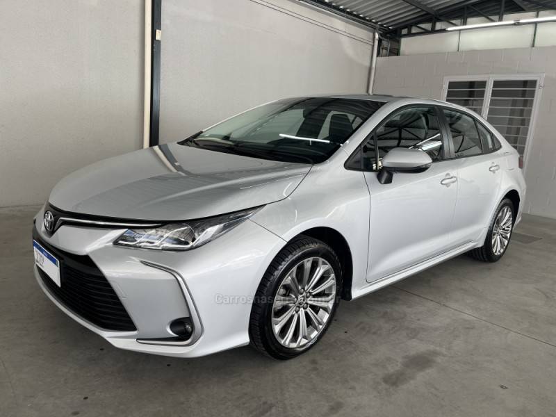 TOYOTA - COROLLA - 2019/2020 - Prata - Sob Consulta