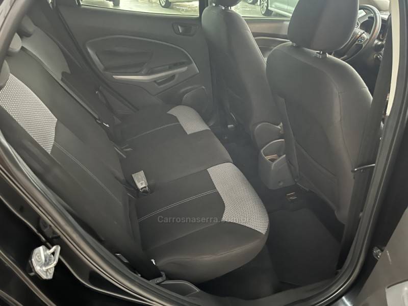 FORD - ECOSPORT - 2014/2015 - Preta - R$ 54.900,00