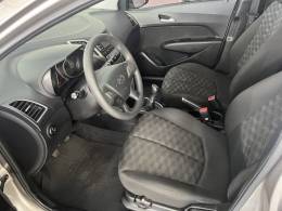 HYUNDAI - HB20 - 2017/2018 - Prata - R$ 56.900,00